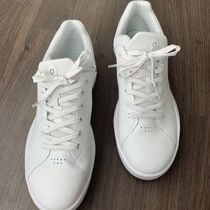 Mens On Sneakers